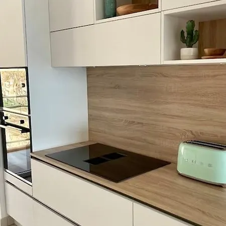 Paillote Perchee A 180 ° Sur La * Ajaccio (Corsica)