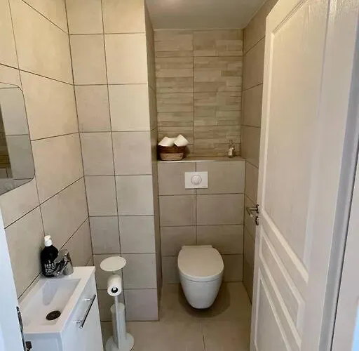 Paillote Perchee A 180 ° Sur La Appartement Ajaccio (Corsica)