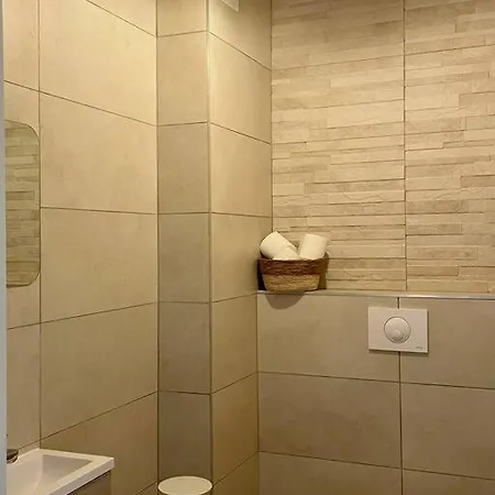 Διαμέρισμα Paillote Perchee A 180 ° Sur La