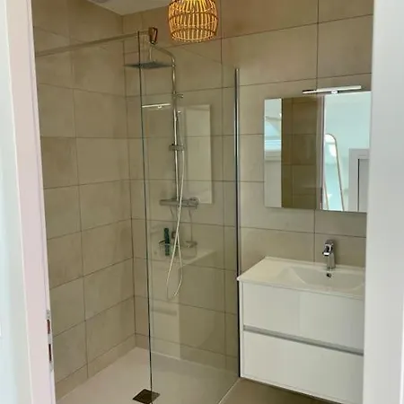 Paillote Perchee A 180 ° Sur La Appartement