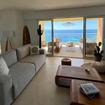 Appartement Paillote Perchee A 180 ° Sur La